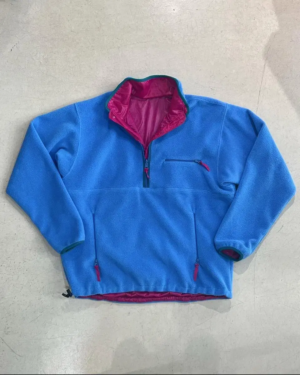 1988 patagonia Revesilbe Fleece/Nylon Gl